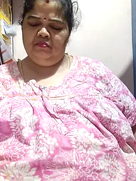 tamilthanushri Live XXX-Chat