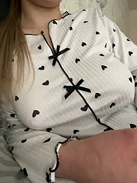 Majic_Maffin's Live XXX Chat