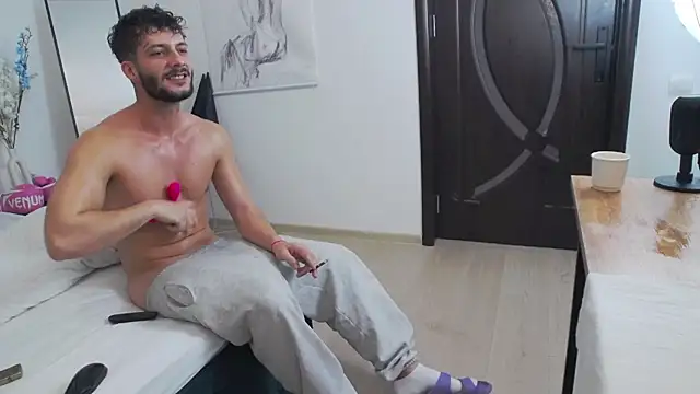 I_amAlessandro webkamerás műsora