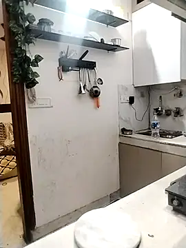 hotindianstudのライブXXXチャット