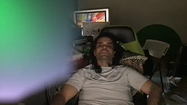 KungFuPanda001's Webcam Show