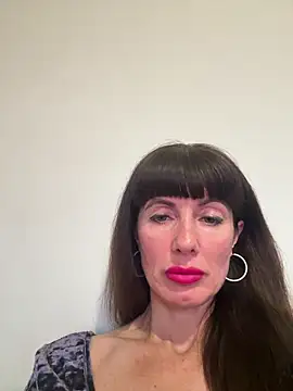 LadyLuxLover 即時 XXX 聊天