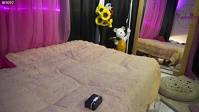 Rachellkors: онлайн-секс-чат