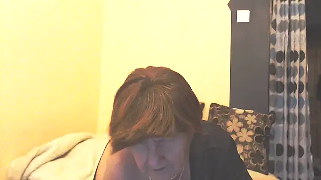 MioritaHard's Live XXX Chat