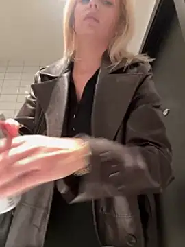 Czat XXX na żywo – VikaBunny1