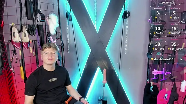 Chat XXX ao vivo de MrJustin_Brianna_BDSM