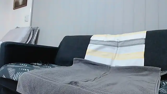 Pokazy przed kamerką – lilchristian@xh