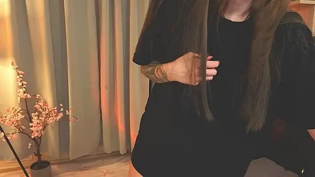 دردشة ShiroHeby الجنسية المباشرة