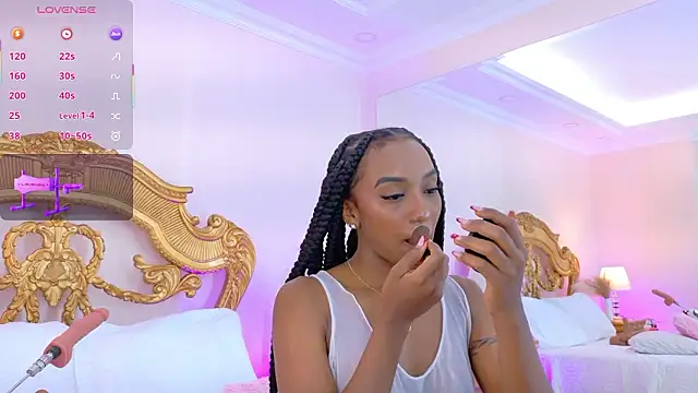 AshleyFerri Adlı Modelin Canlı XXX Sohbeti