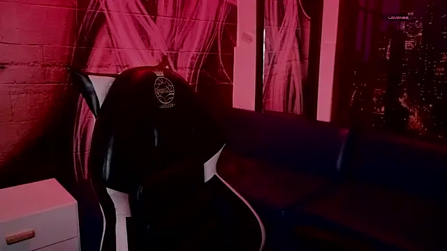 Rouse_darkk's Live XXX Chat