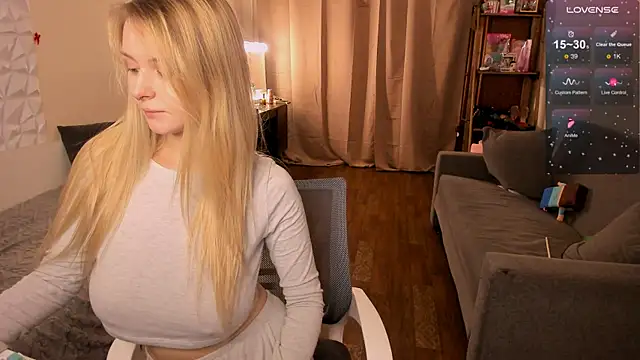 Beatrice_7's Live XXX Chat