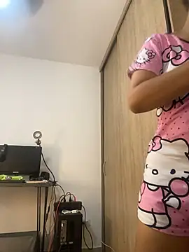 Chat +18 de pamelaossa ao vivo