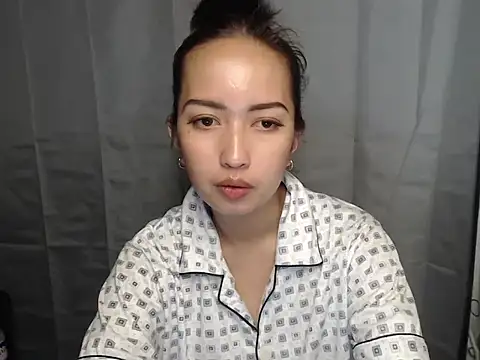 دردشة Soft_Angel8 الجنسية المباشرة