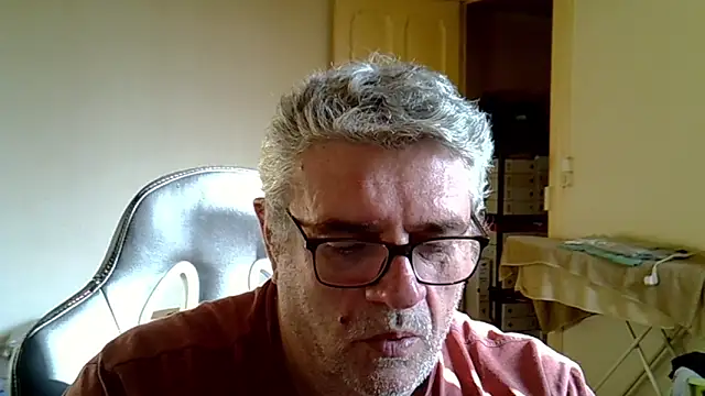 Chat XXX ao vivo de _hippo_