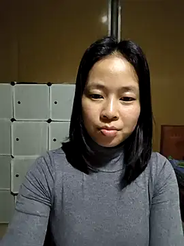 دردشة Cat-meow الجنسية المباشرة