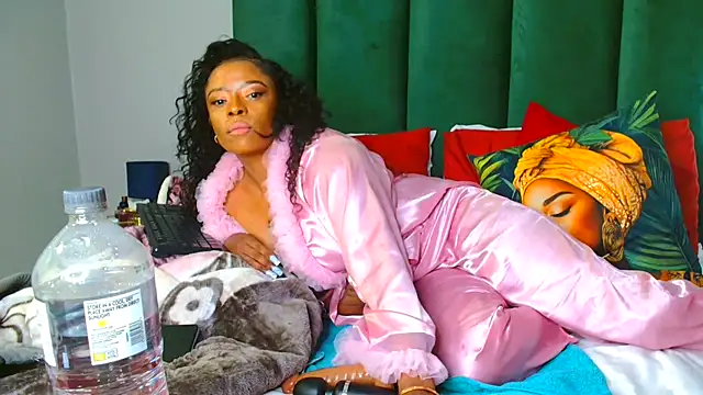 Lalakin900's Live XXX Chat