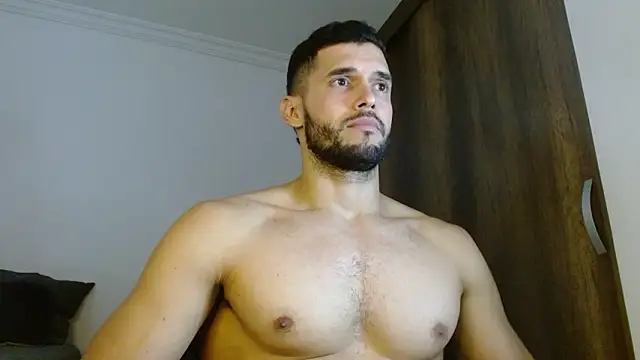 XXX chat uživo modela Noah_jhonsonn