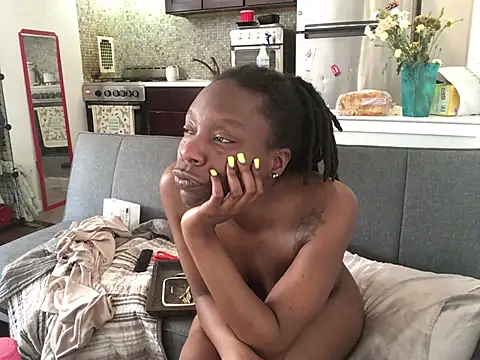 littyleesh1's Webcam Show