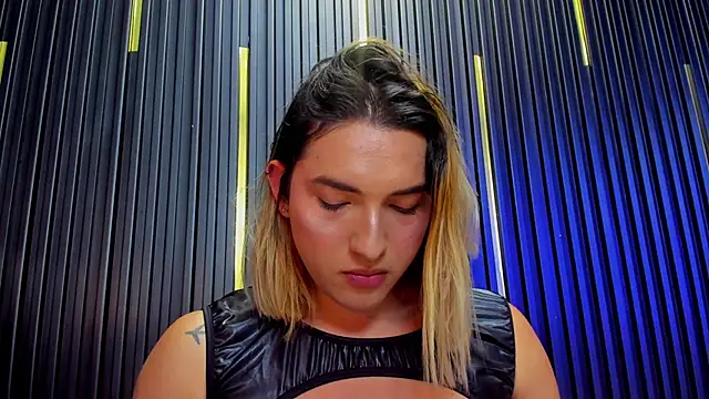 TomLondon_ Live XXX Chat