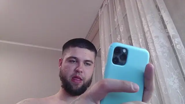 Ar4eewal: вебкам-шоу