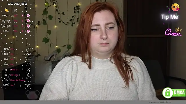 Chat +18 de Alicia_love00 ao vivo