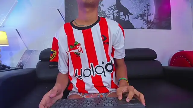 Spicy_guys 在線直播表演