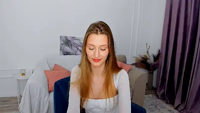 NaturalBeatyn Live XXX chat