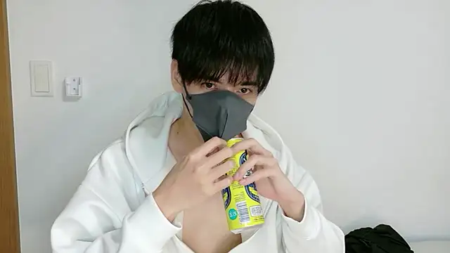 Онлайн чат XXX itsme_LEON