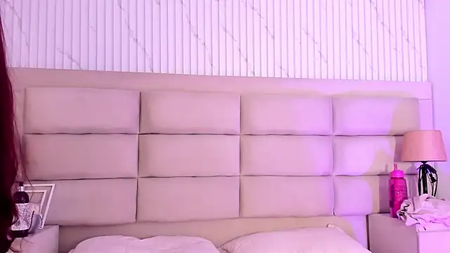 CarolineFyre: απευθείας συνομιλία ΧΧΧ