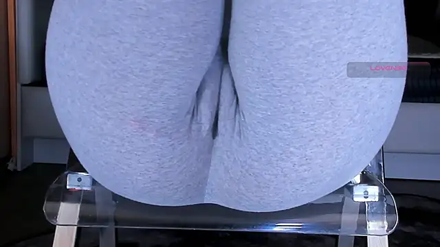 Chat +18 de Cameltoe_squirt_inPants ao vivo