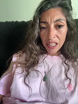 Chat +18 de Lalla_Amani ao vivo