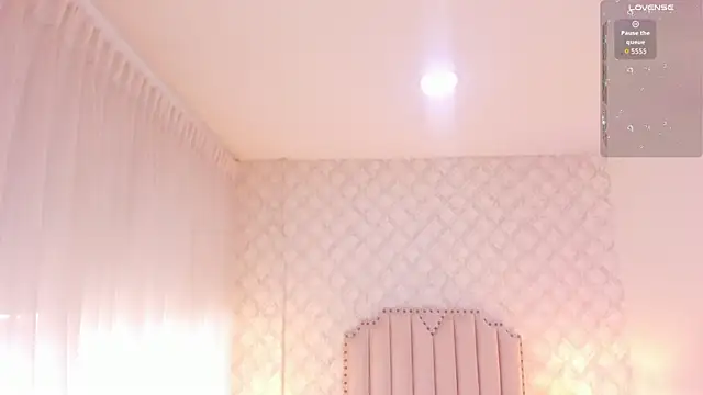 Pia_Johnson_ Obrolan Langsung XXX