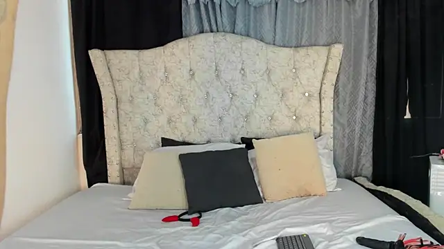 aleja_spearsx: онлайн-секс-чат