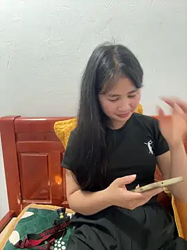 Chat XXX ao vivo de LittleSun_