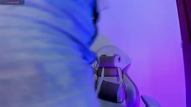 Chat +18 de miiaboss_ ao vivo