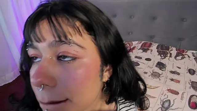 flower_smith_ Chat XXX in diretta