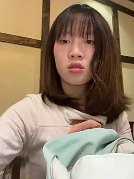 littleqiu Chat XXX live