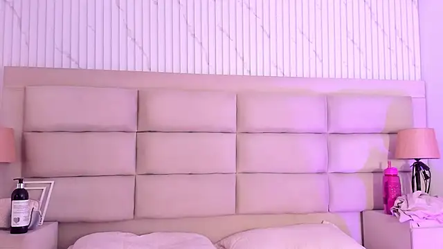 Czat XXX na żywo – CarolineFyre