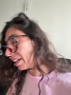 دردشة Lalla_Amani الجنسية المباشرة