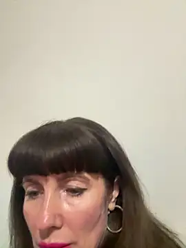 Show modela LadyLuxLover na web-kameri