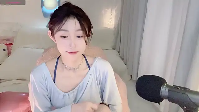 mistylana_ Adlı Modelin Canlı XXX Sohbeti