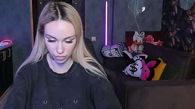 Blckmirrorr: απευθείας συνομιλία ΧΧΧ