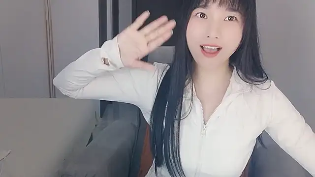 Chat +18 de Lisa-3333 ao vivo