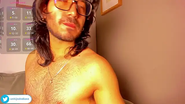 Ackerman_Eren_'s Live XXX Chat