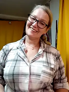 irinamaux Adlı Modelin Canlı XXX Sohbeti