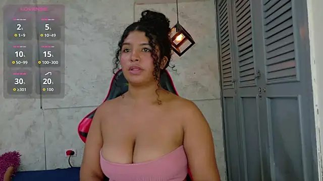 valentina_0_: онлайн-секс-чат