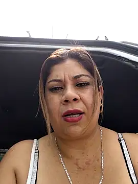 Laura-Hernandez লাইভ XXX চ্যাট