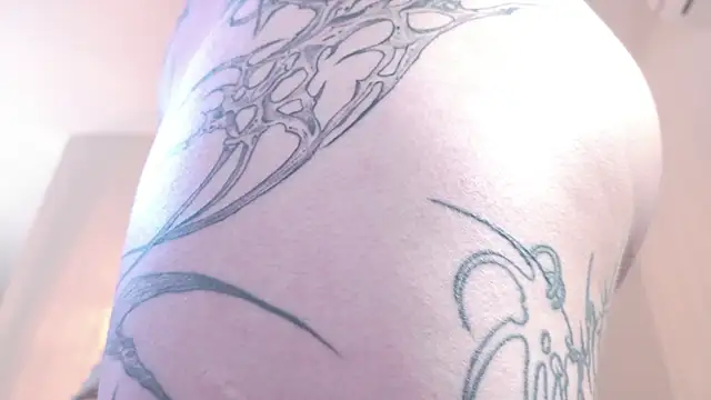 Yuriko_May লাইভ XXX চ্যাট