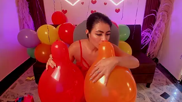 lunaalynch Chat XXX in diretta