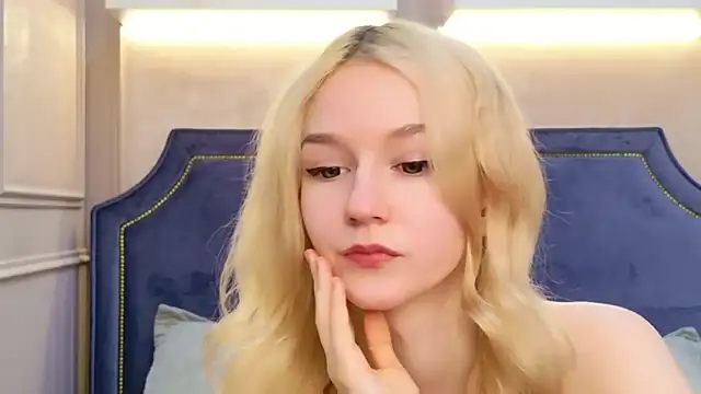 NaomiLoys: онлайн-секс-чат